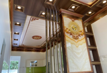 TRẦN NHỰA TÂN CỔ ĐIỂN