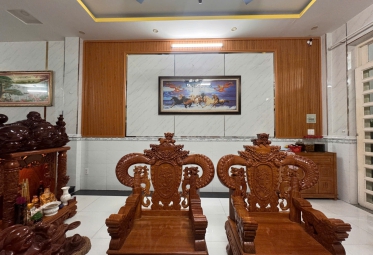 CÔNG TRÌNH ỐP TƯỜNG - KÍNH THỦY BÌNH CHÁNH